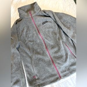 4/$15 Women’s XL Columbia Jacket